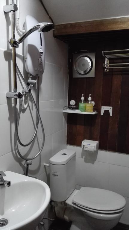 Silver Shine Guesthouse George Town Quarto foto